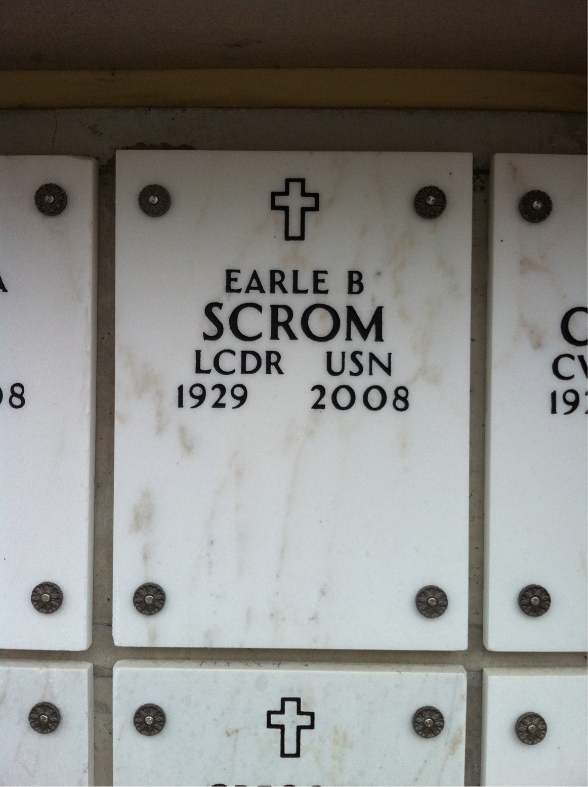 Earle Scrom