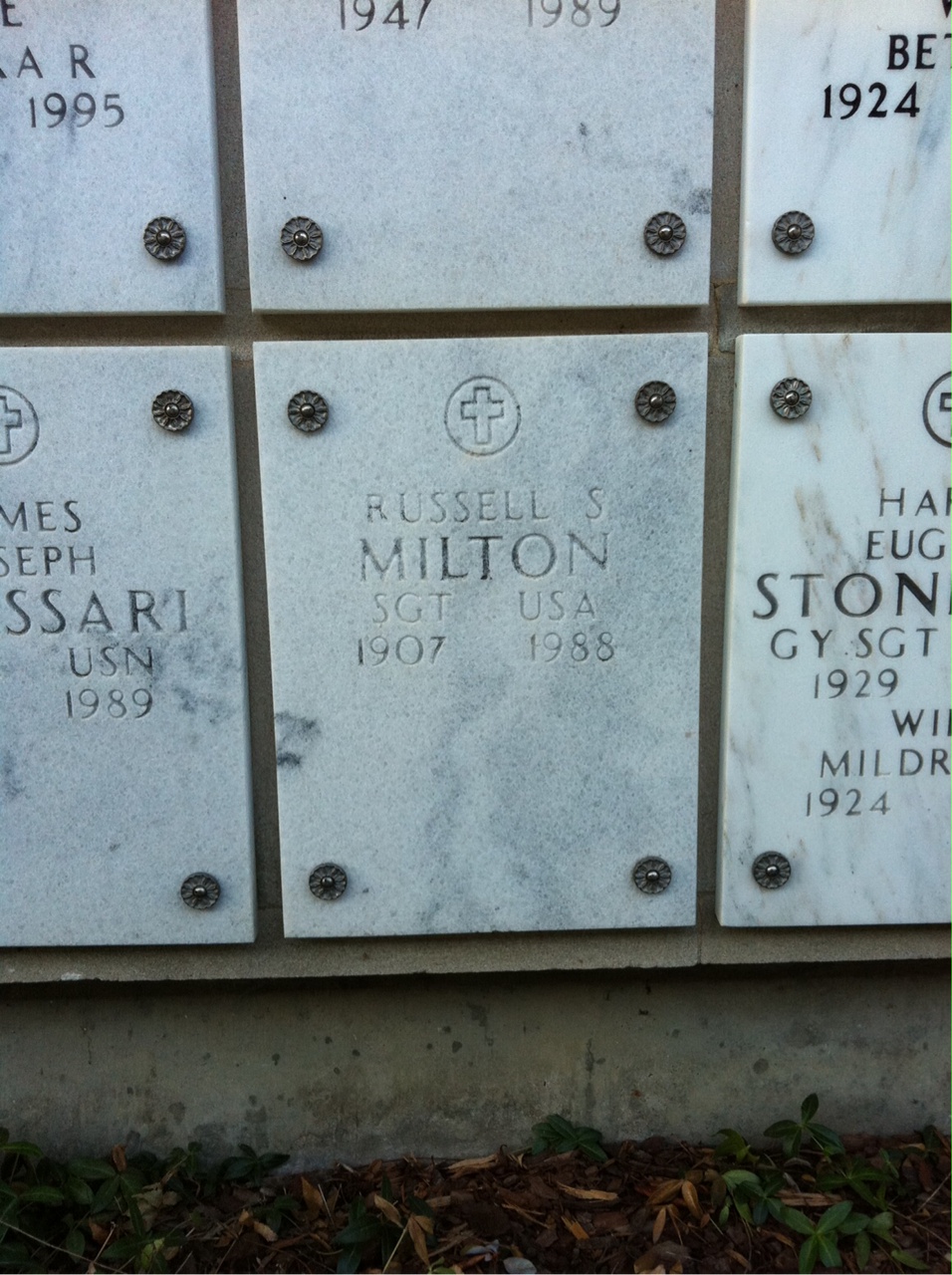 Russell Milton