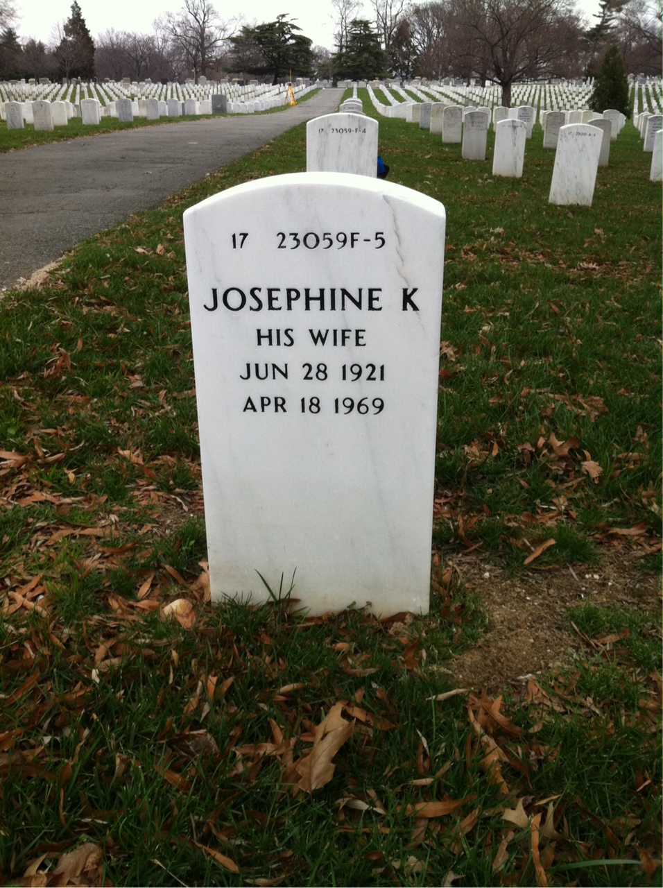Back of headstone — Fiore Delapa