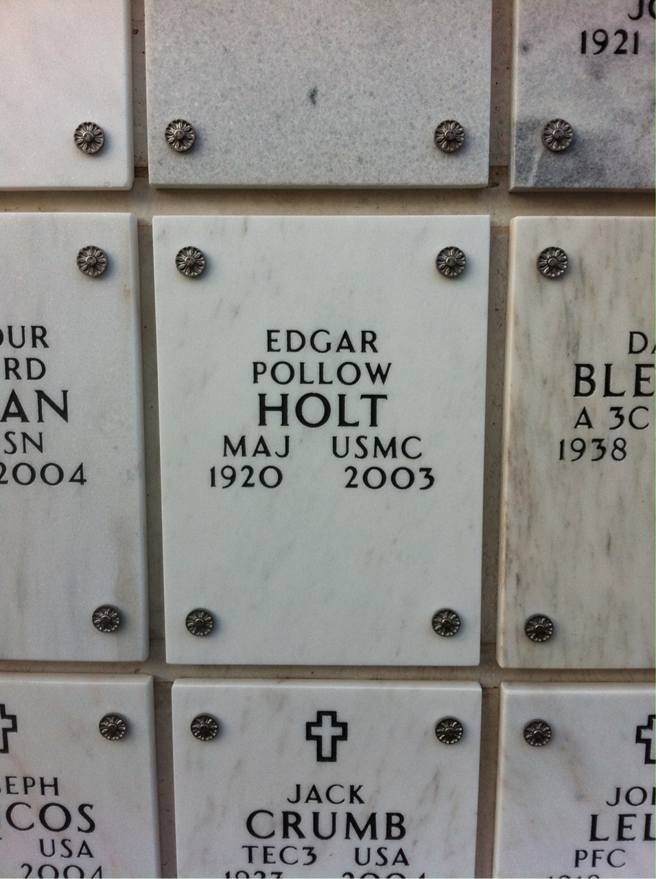 Edgar Holt