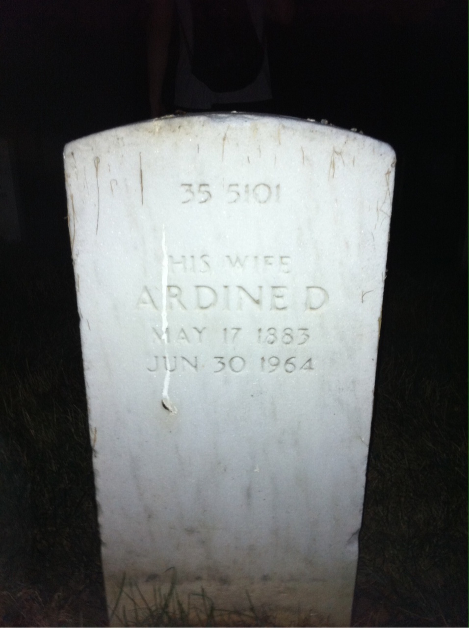 Back of headstone — Wilbur G Dockum