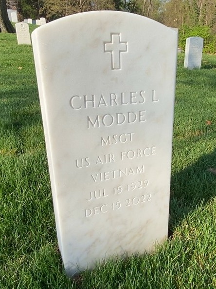 Charles Modde