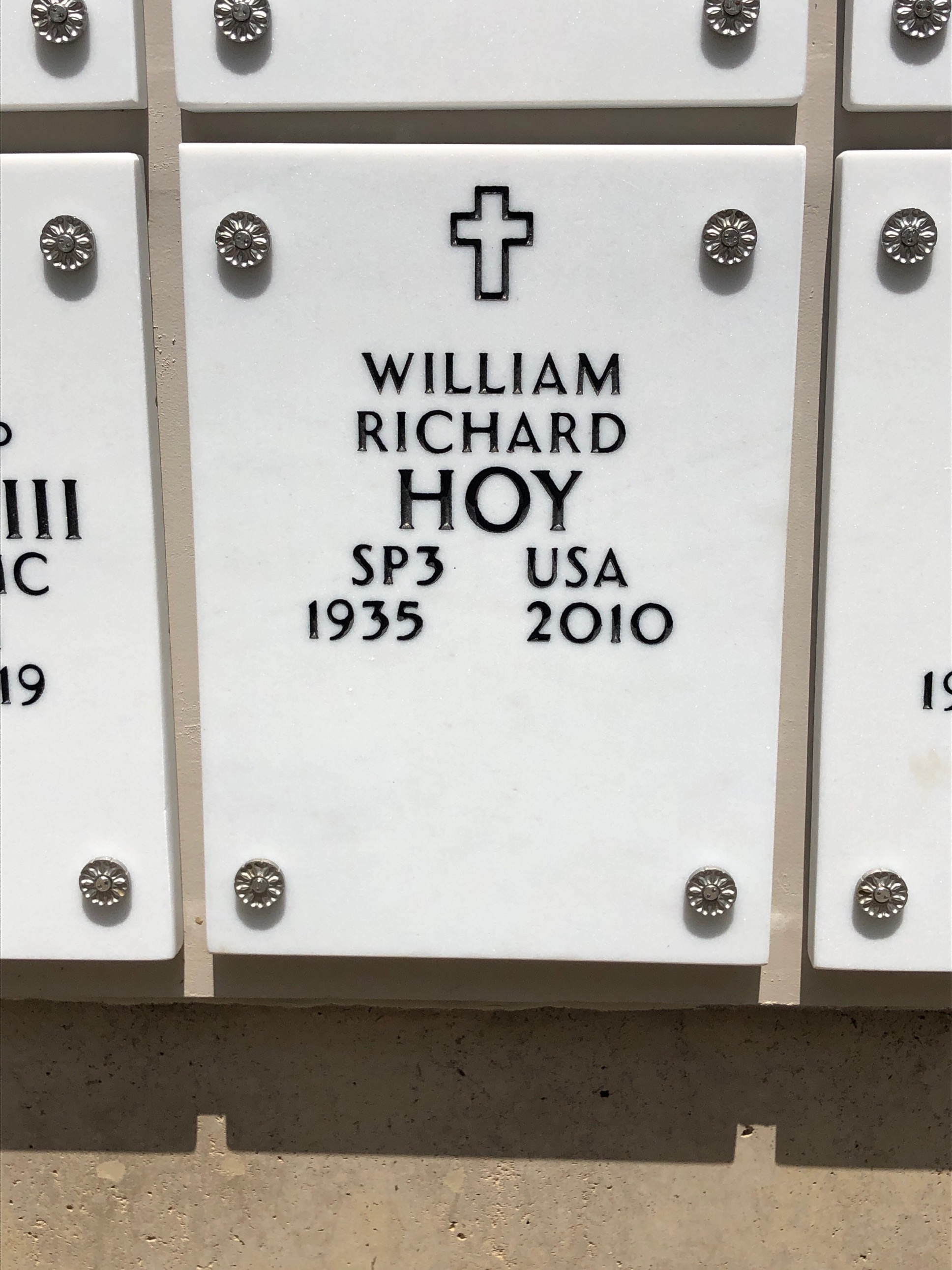 William D Hoy