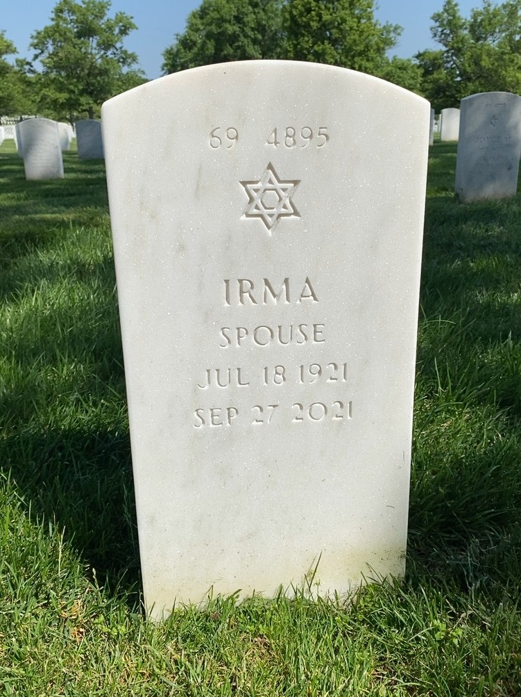 Back of headstone — Leo Evers