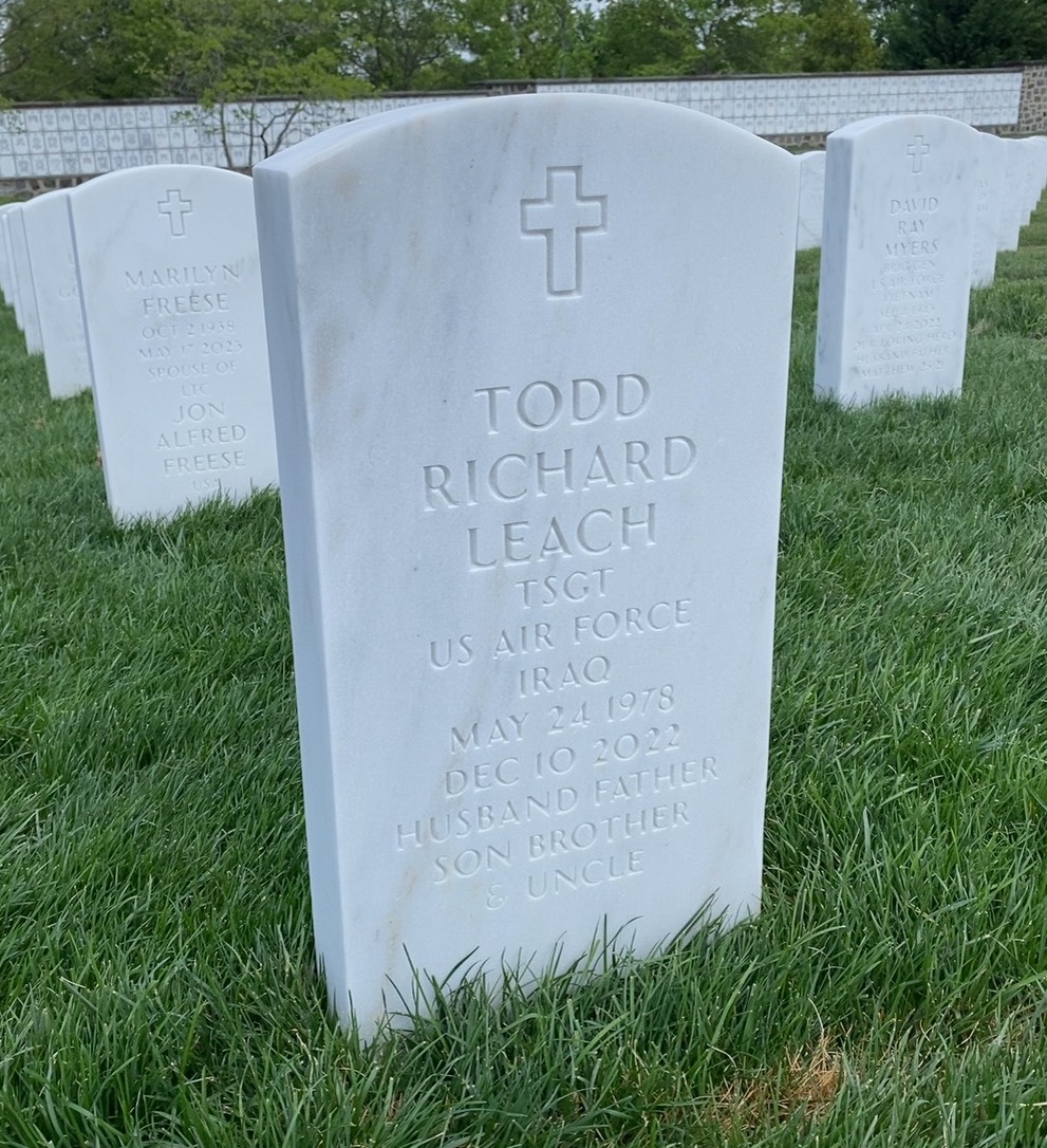 Todd R Leach