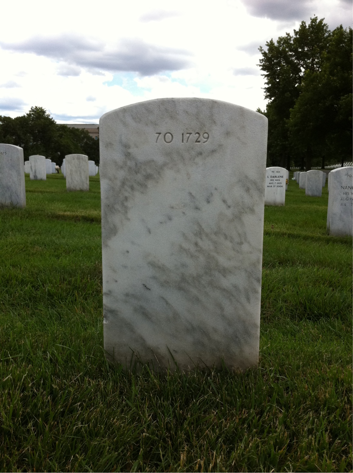 Back of headstone — Winston Eugene Belcher