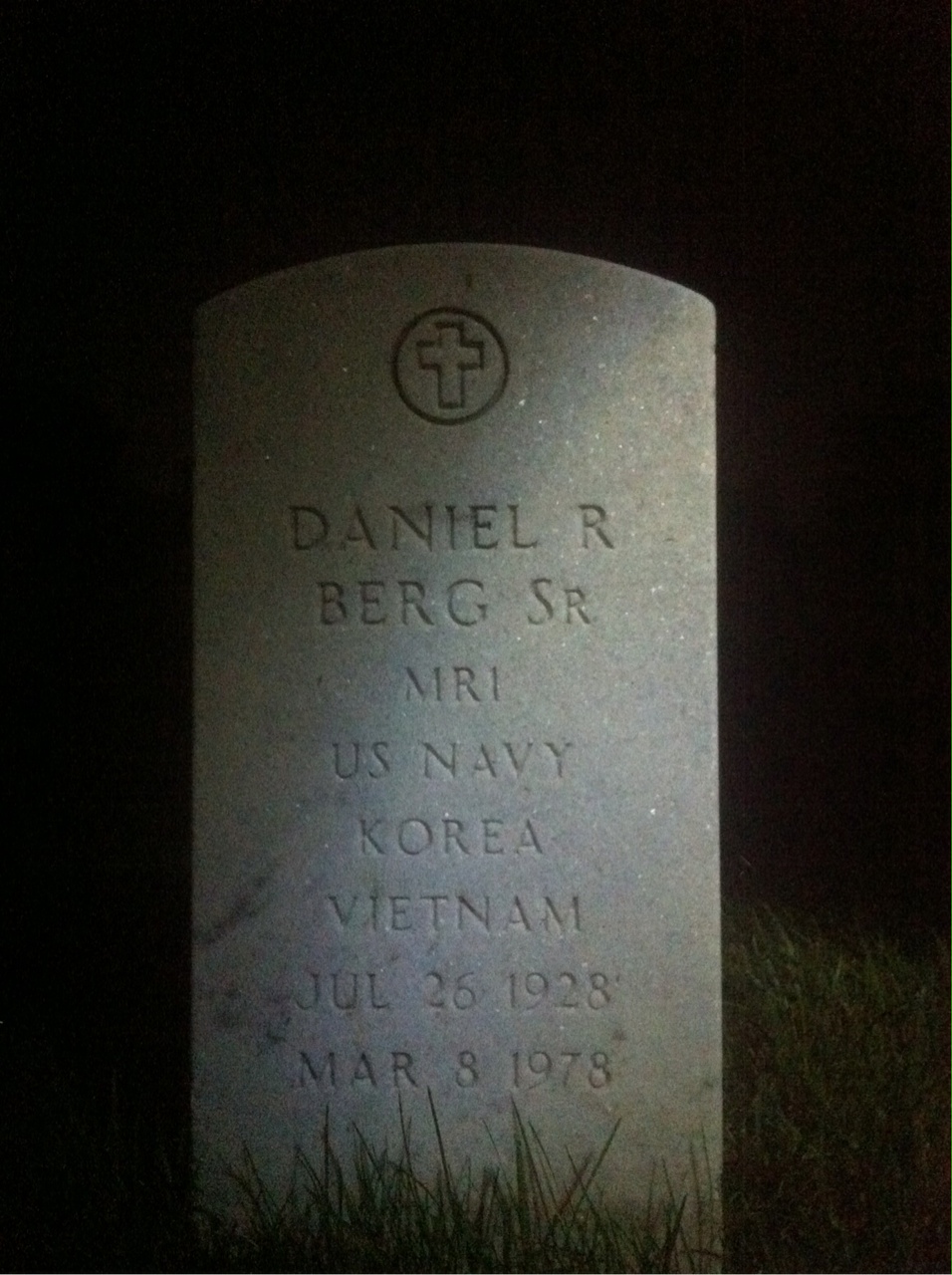 Daniel Berg