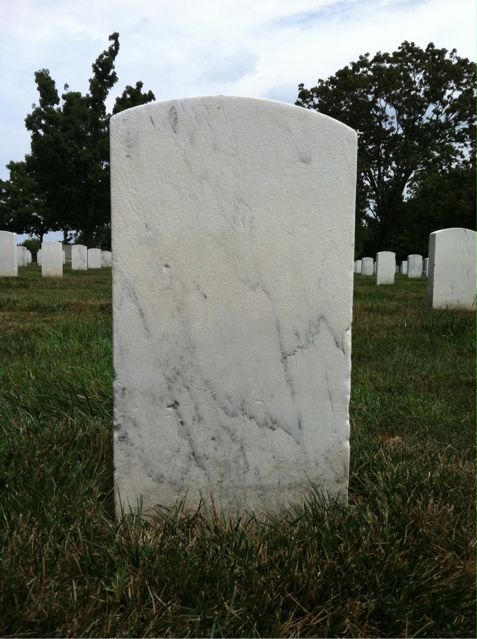 Back of headstone — Leslie Mcintyre