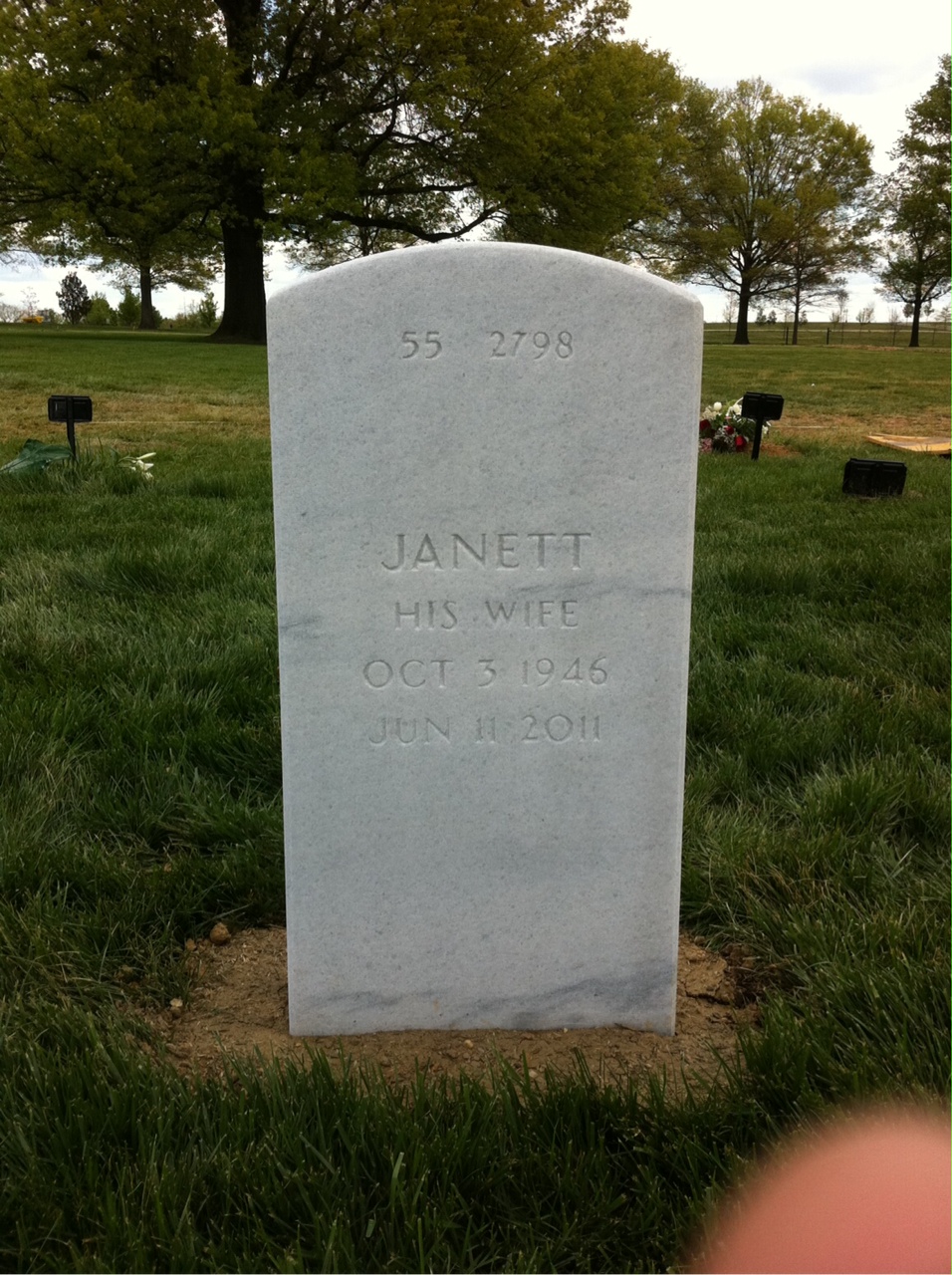 Back of headstone — Tommy Elvin Fisher