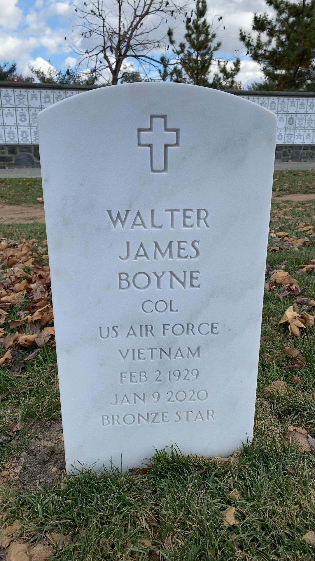 Walter J Boyne