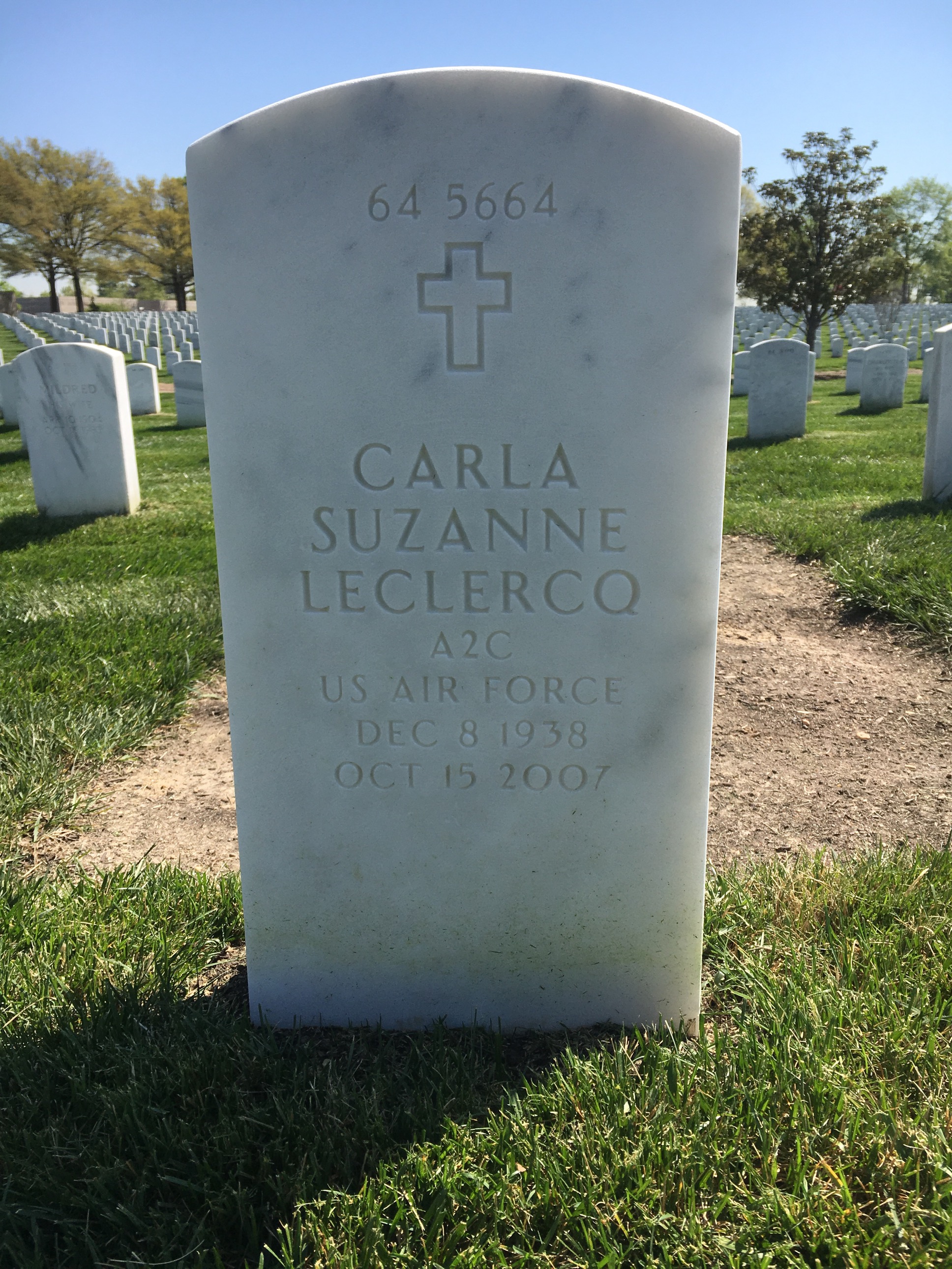 Back of headstone — Carla Leclercq