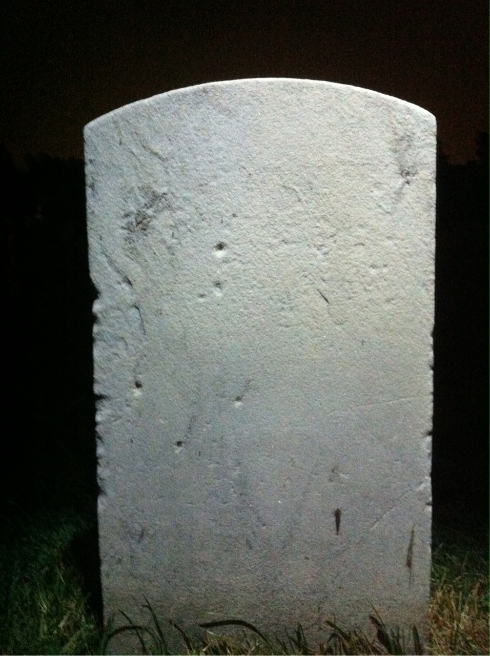 Back of headstone — Archie Auran