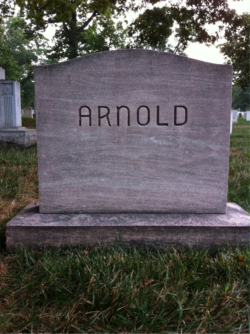 Back of headstone — Raymond Arnold