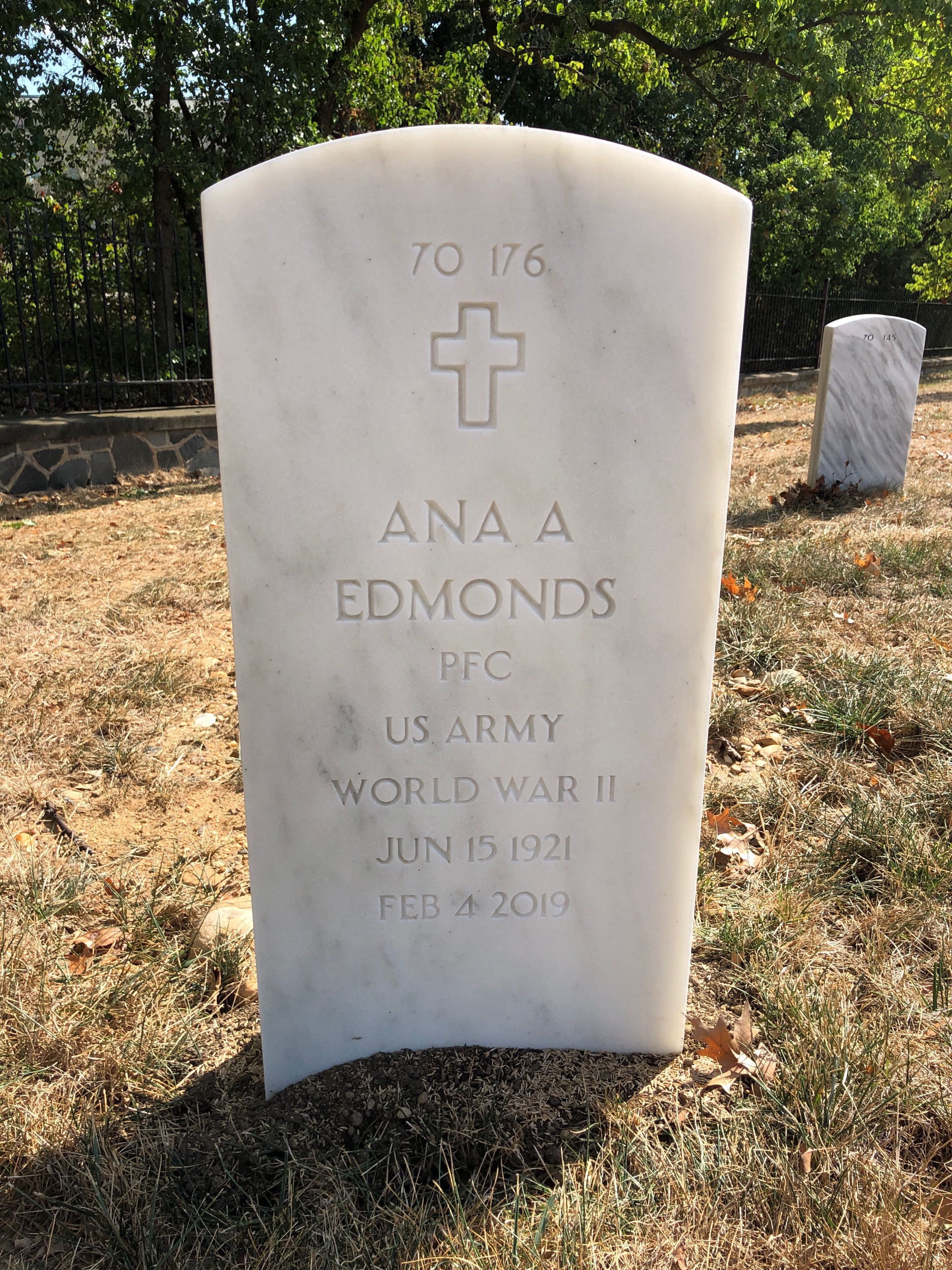 Back of headstone — Ana A Edmonds