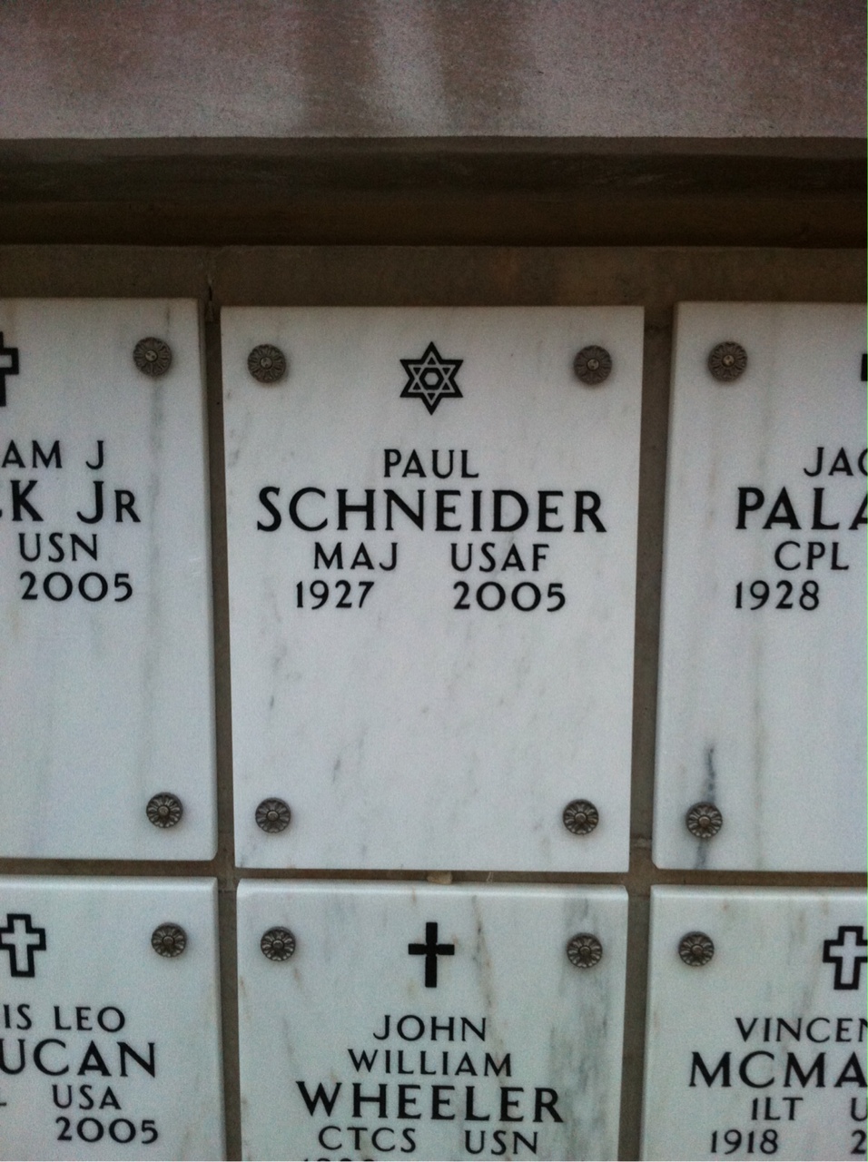 Paul Schneider