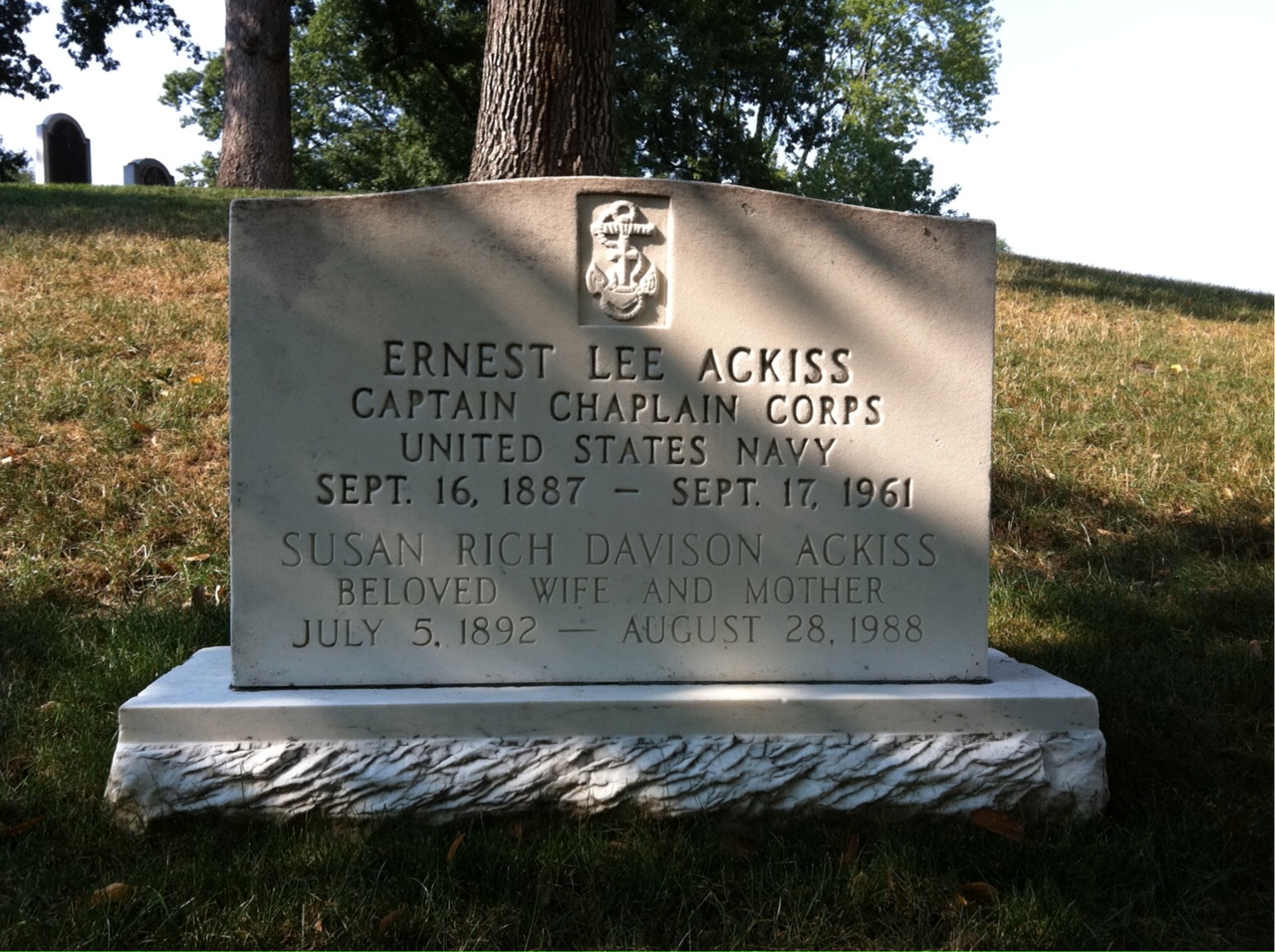 Ernest Ackiss