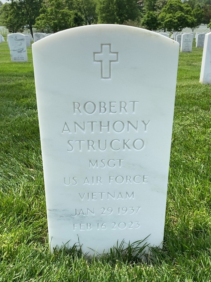 Robert Strucko
