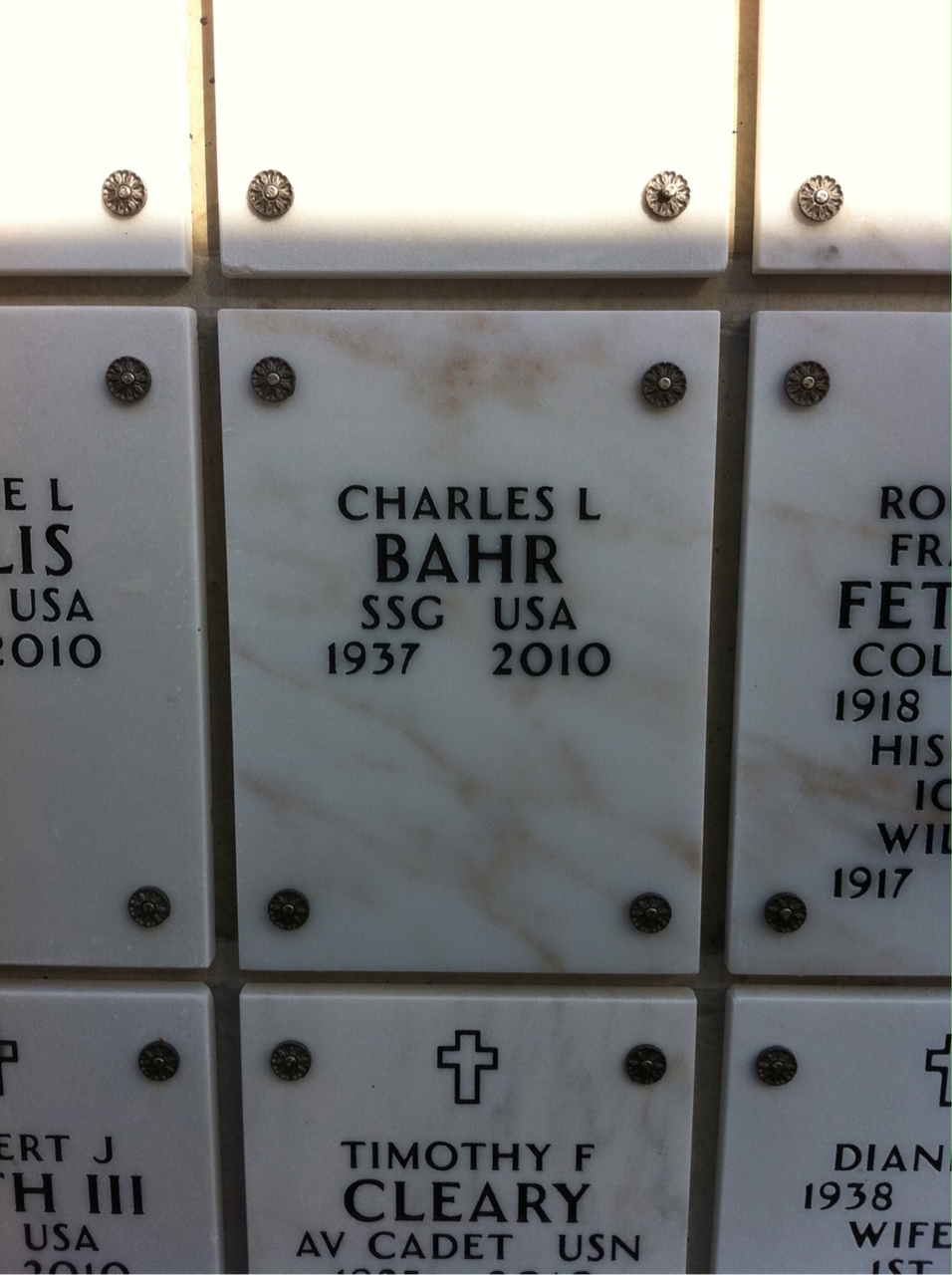 Charles Bahr