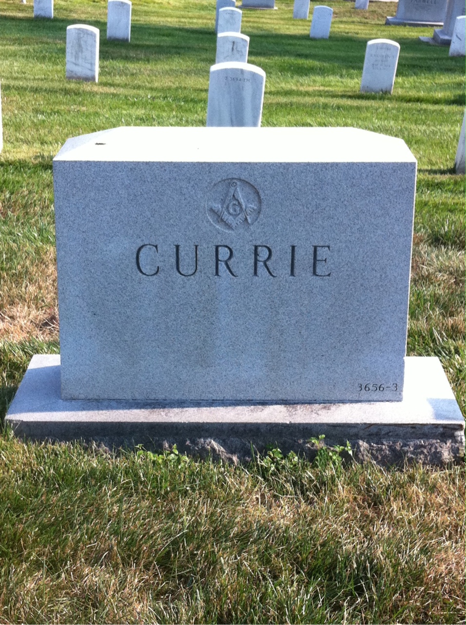 Back of headstone — Robert L Currie