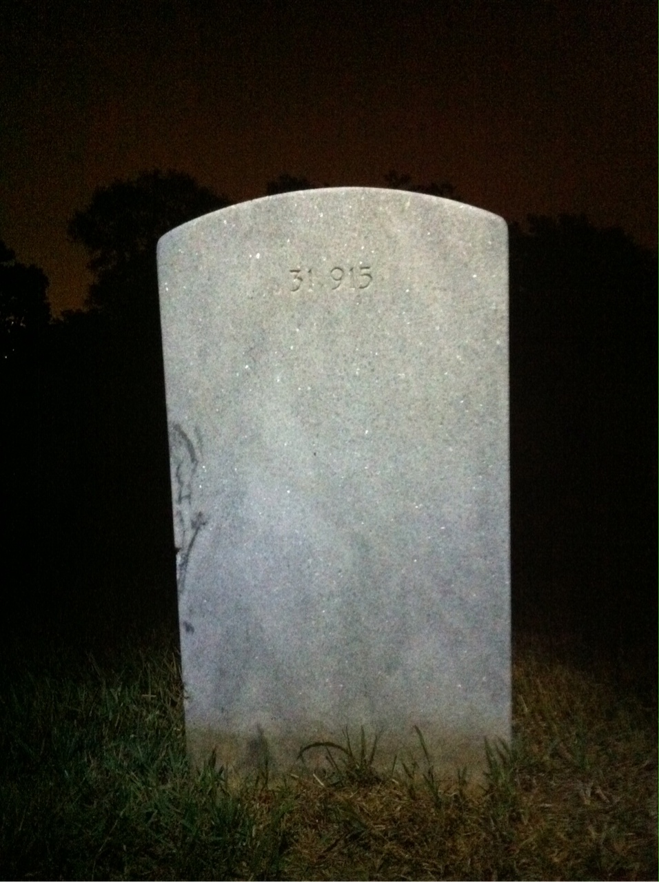 Back of headstone — Pastora Bandong