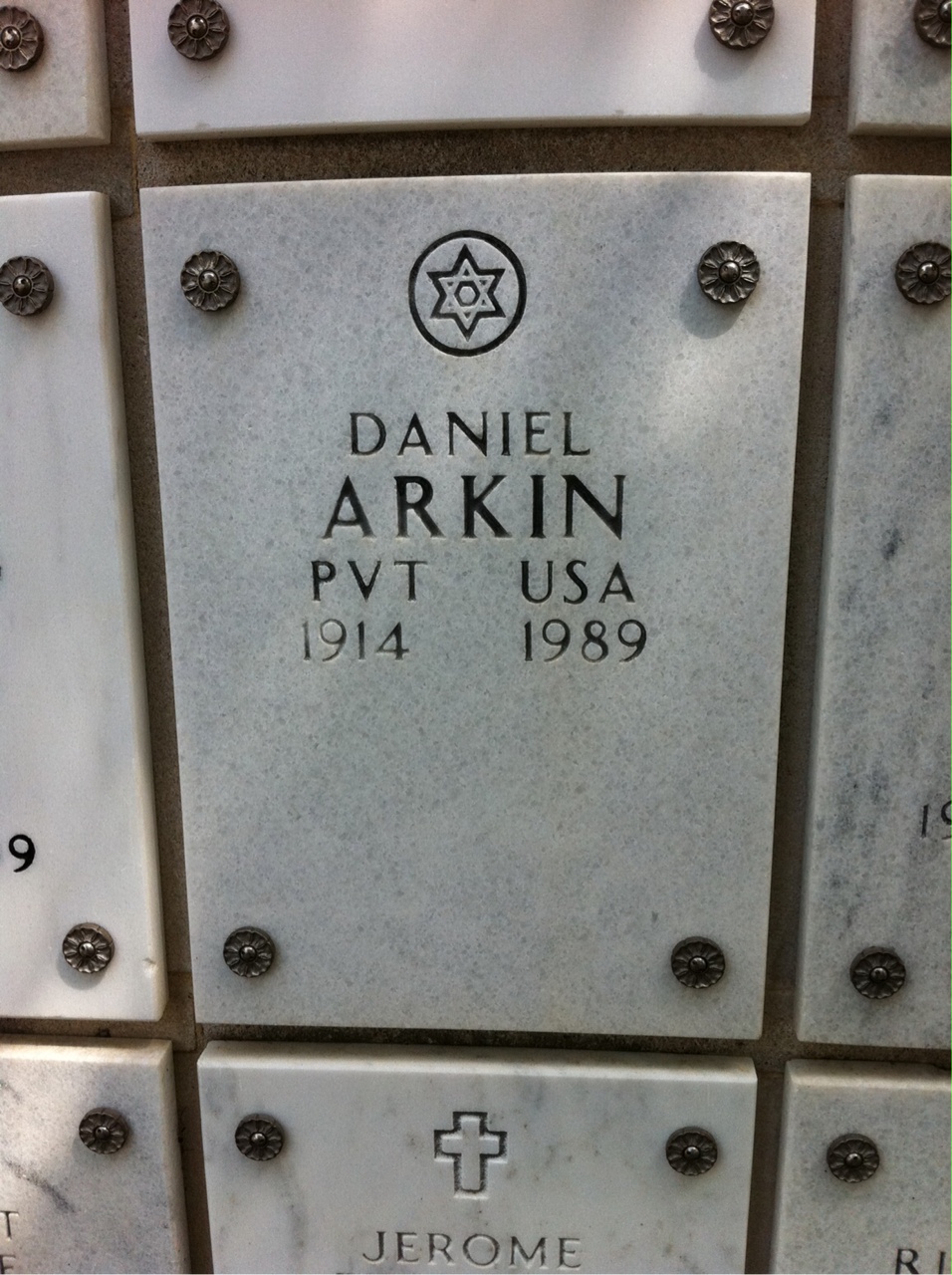 Daniel Arkin