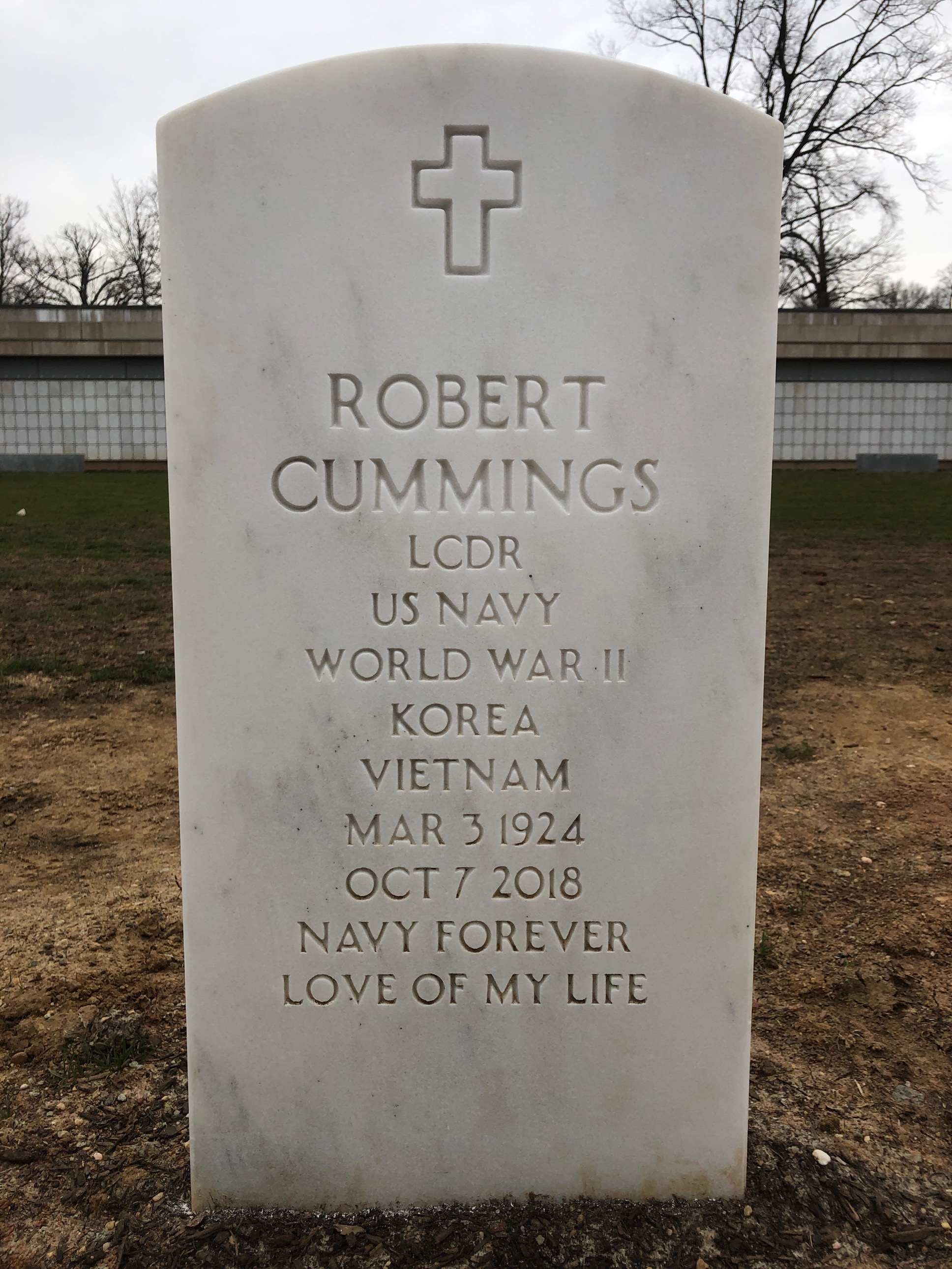 Robert Cummings