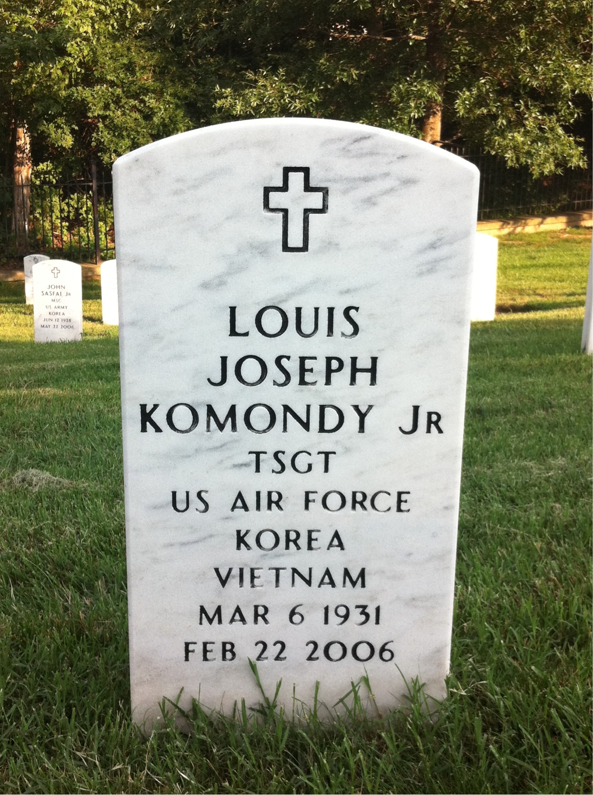 Louis Komondy