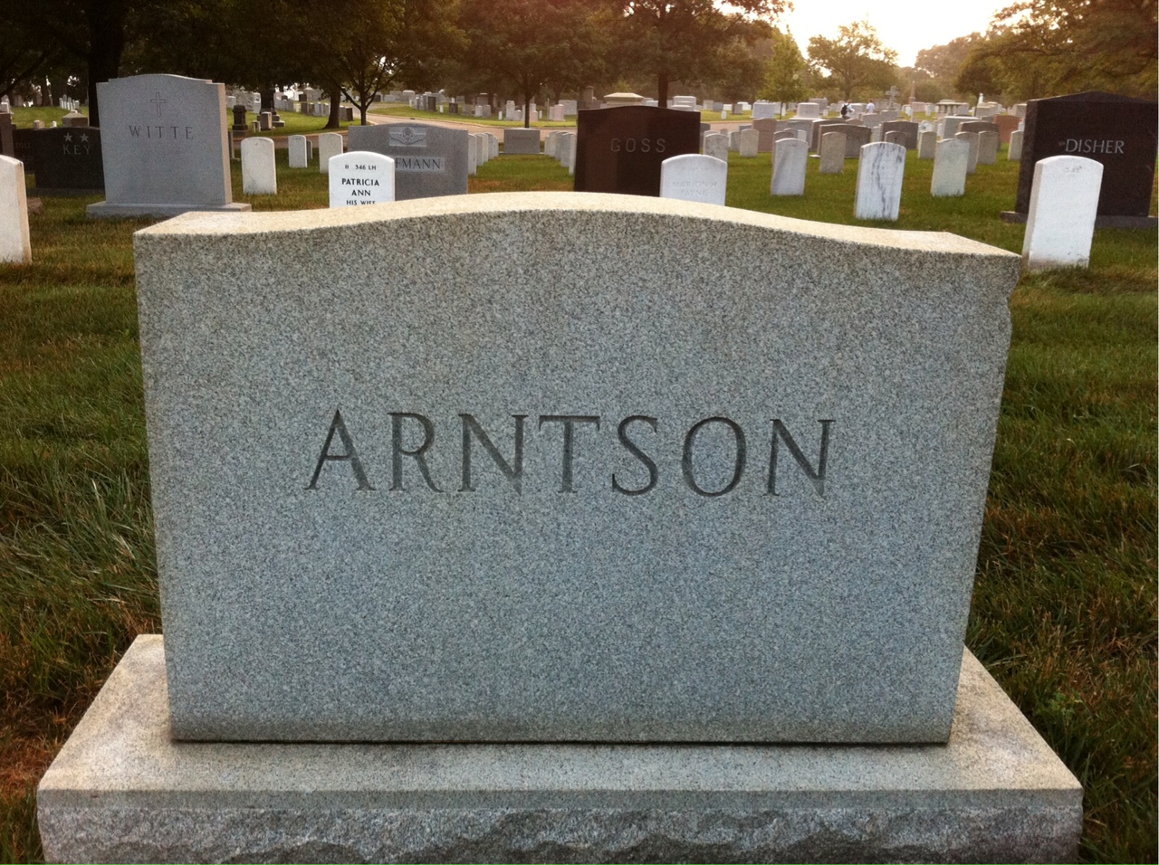 Back of headstone — Evelyn Arntson