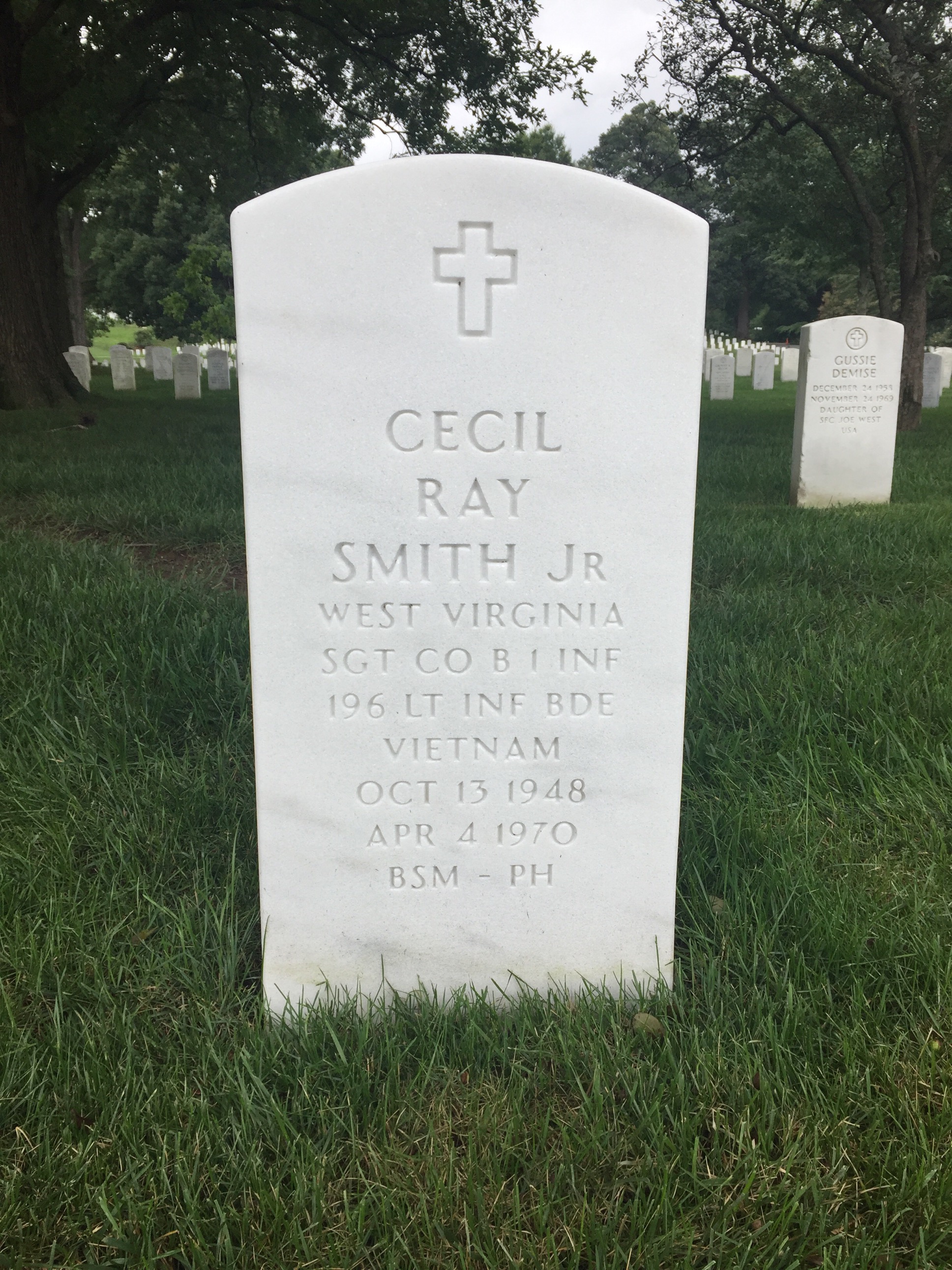 Headstone of Cecil Ray Smith Jr.