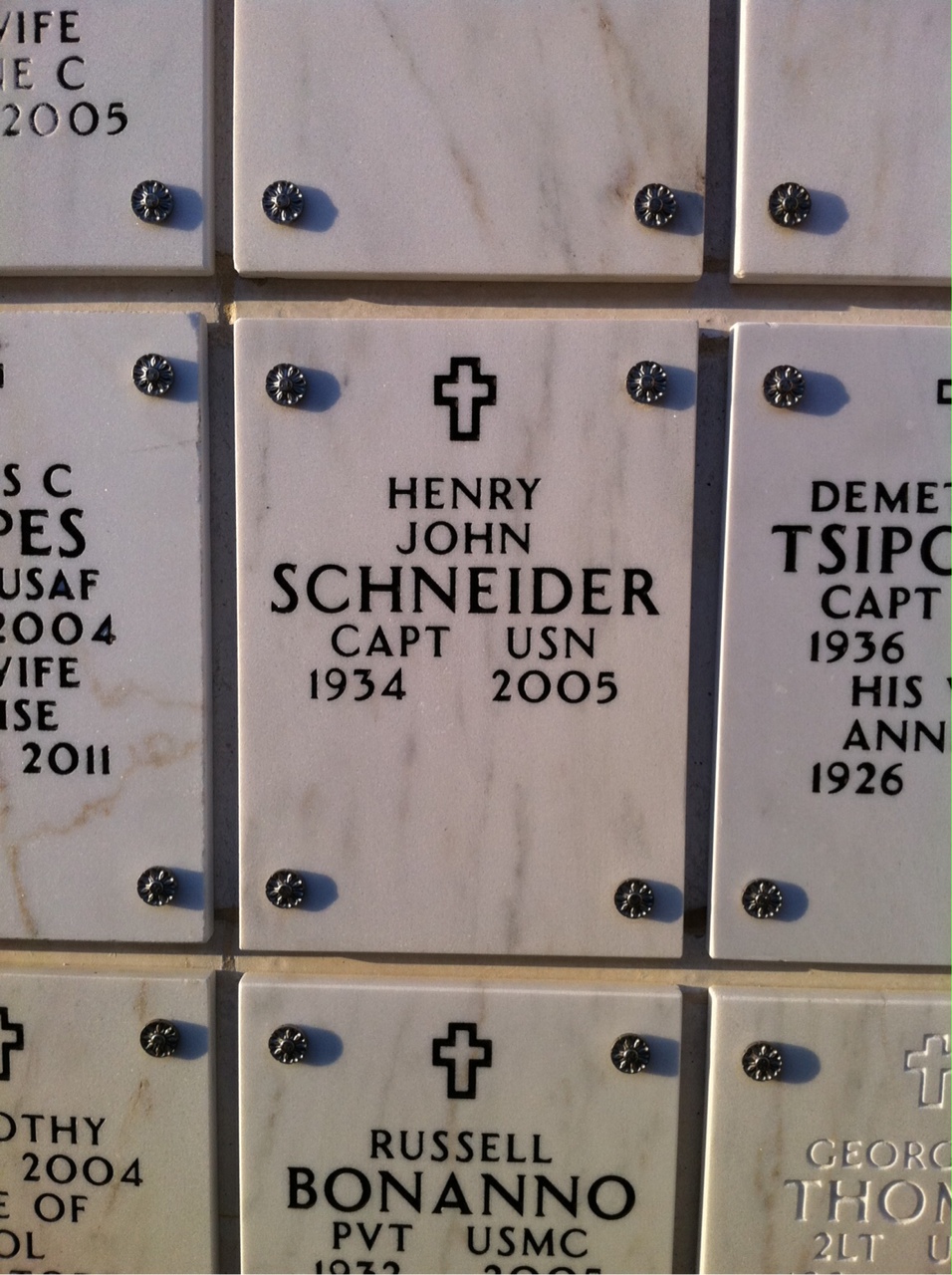 Henry Schneider