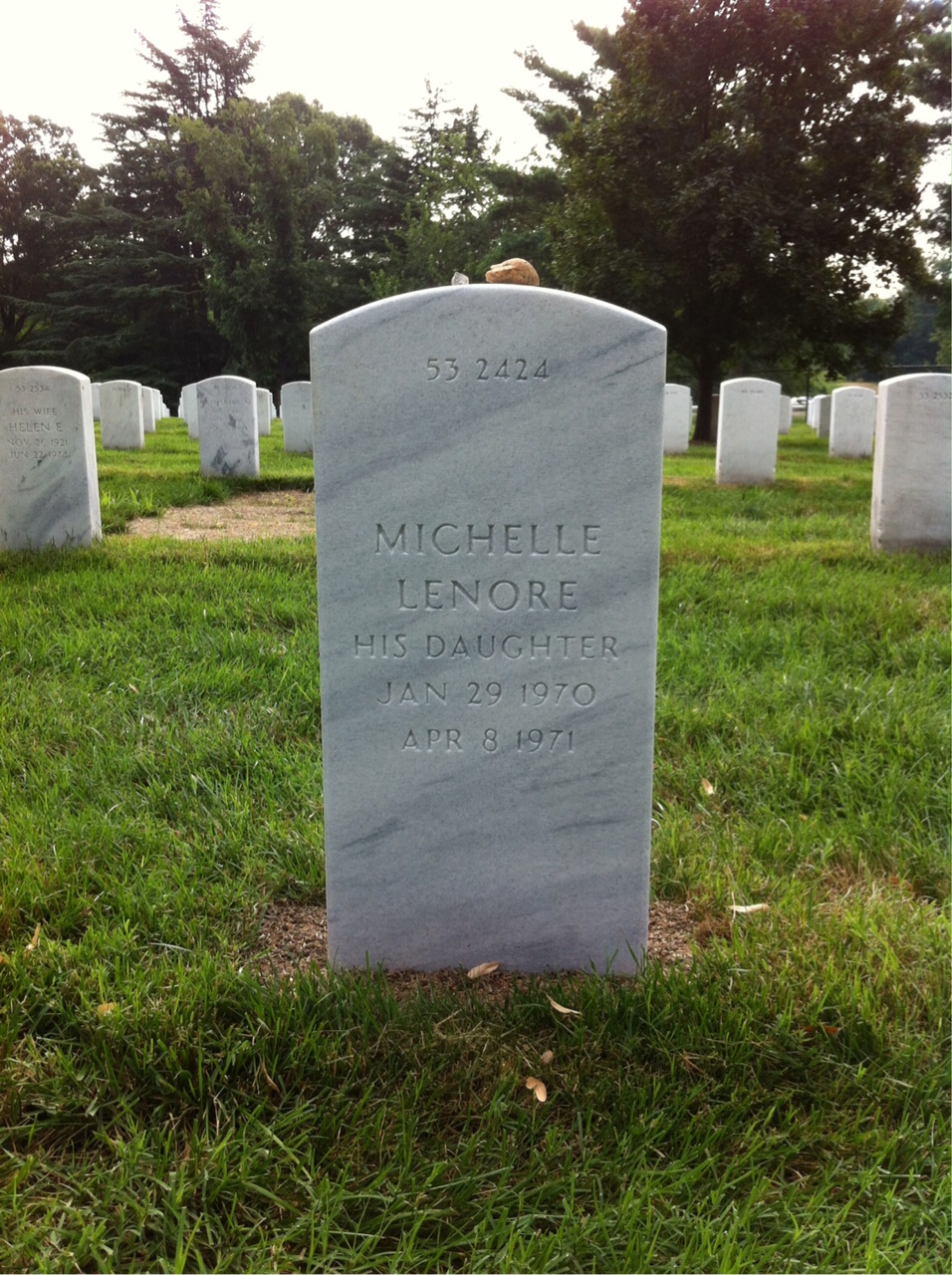 Back of headstone — Earl Morris