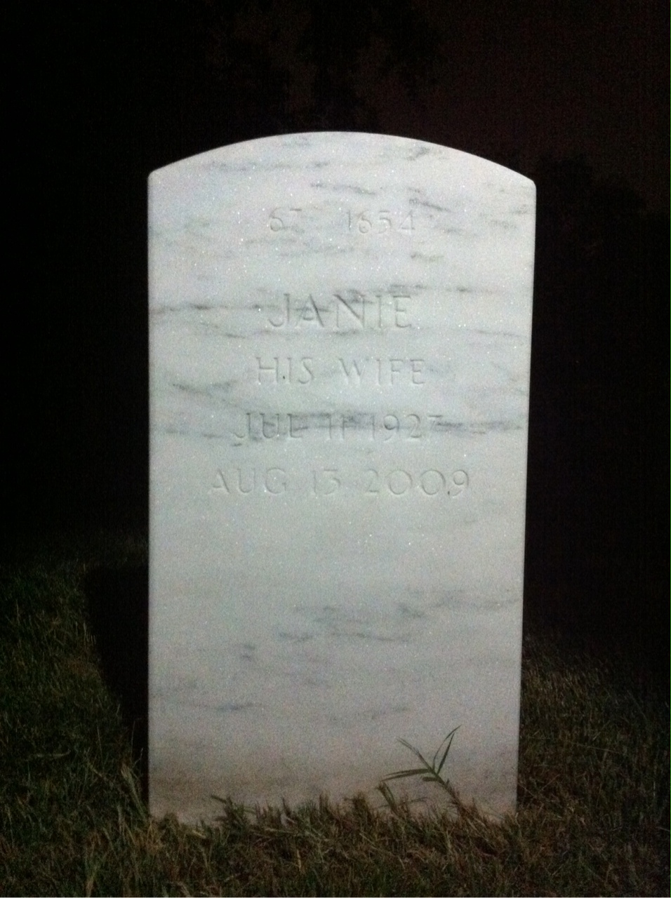 Back of headstone — Tyree Nelson