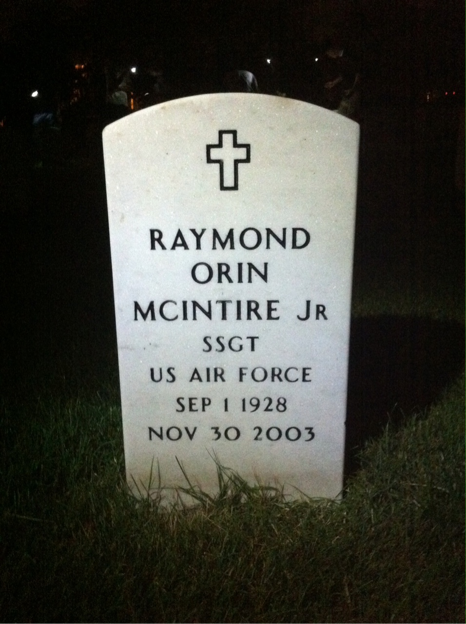 Raymond Mcintire