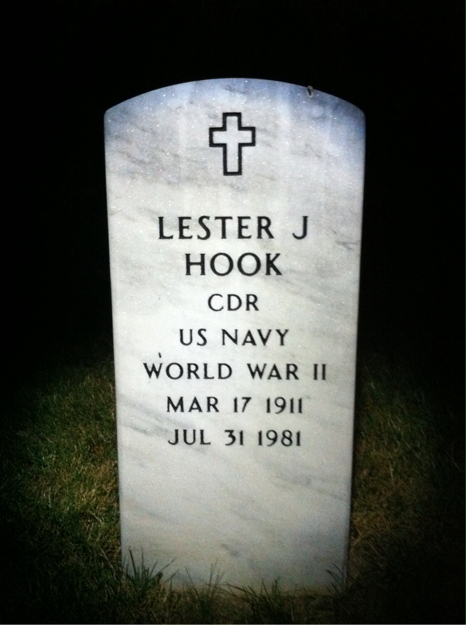 Lester Hook
