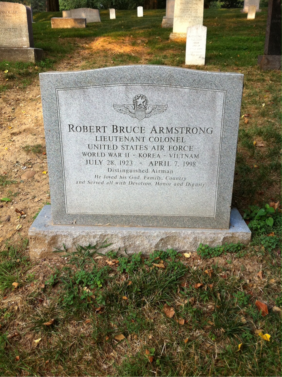 Robert Armstrong