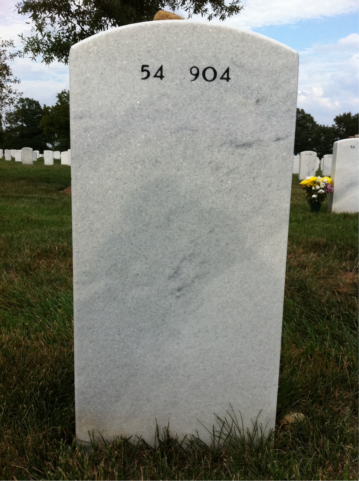 Back of headstone — Ernesto Gomez