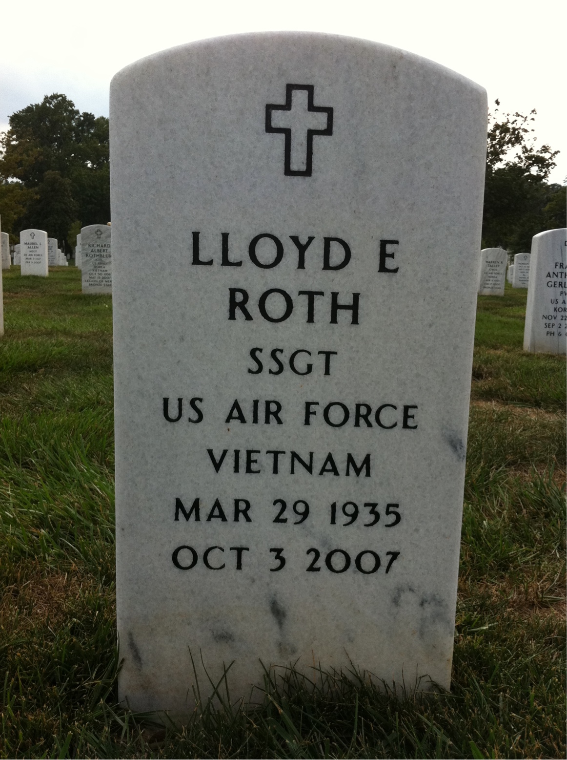 Lloyd Roth