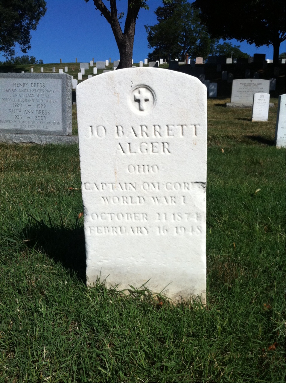 Jo Alger