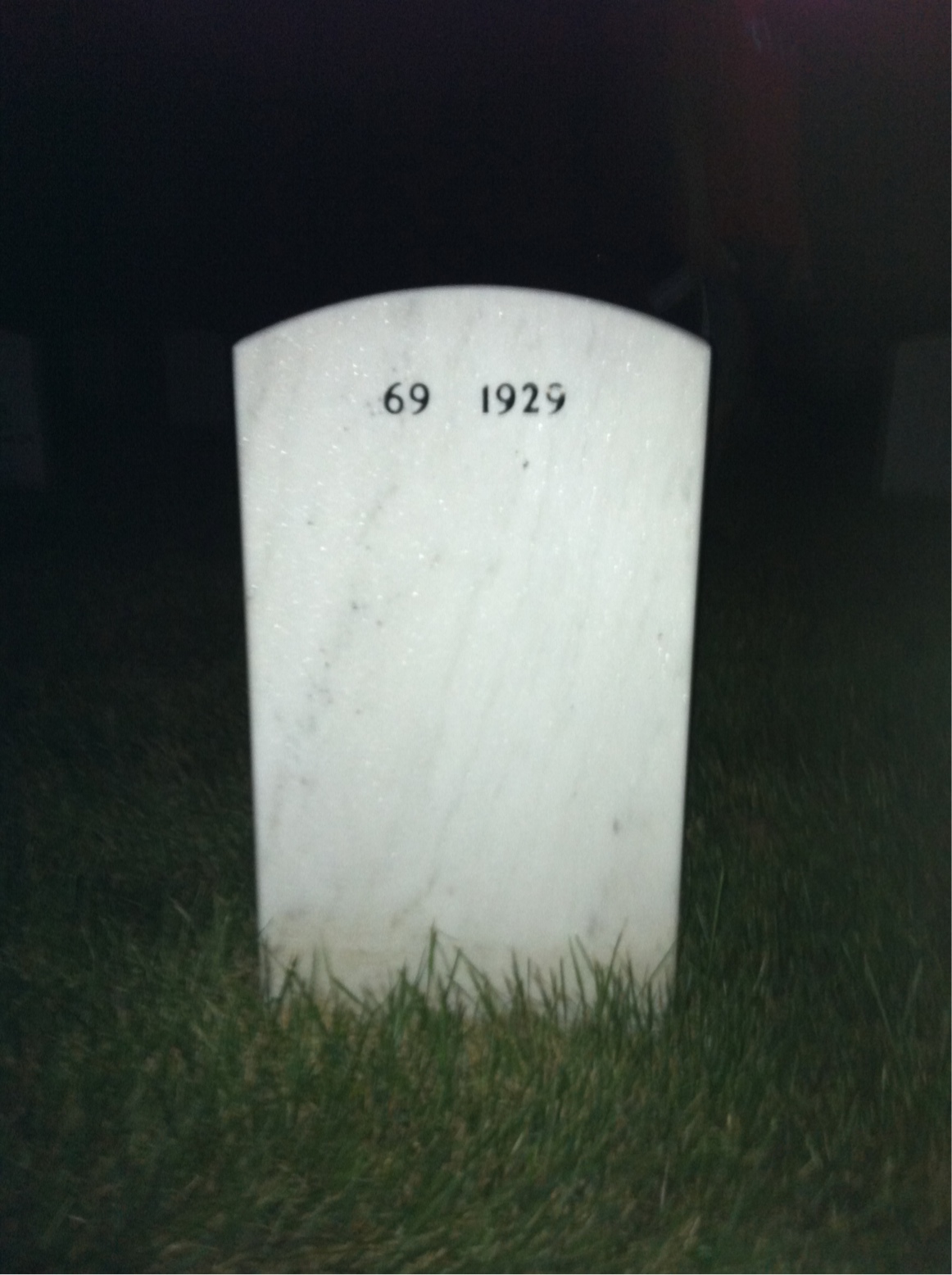 Back of headstone — Robert Wiese