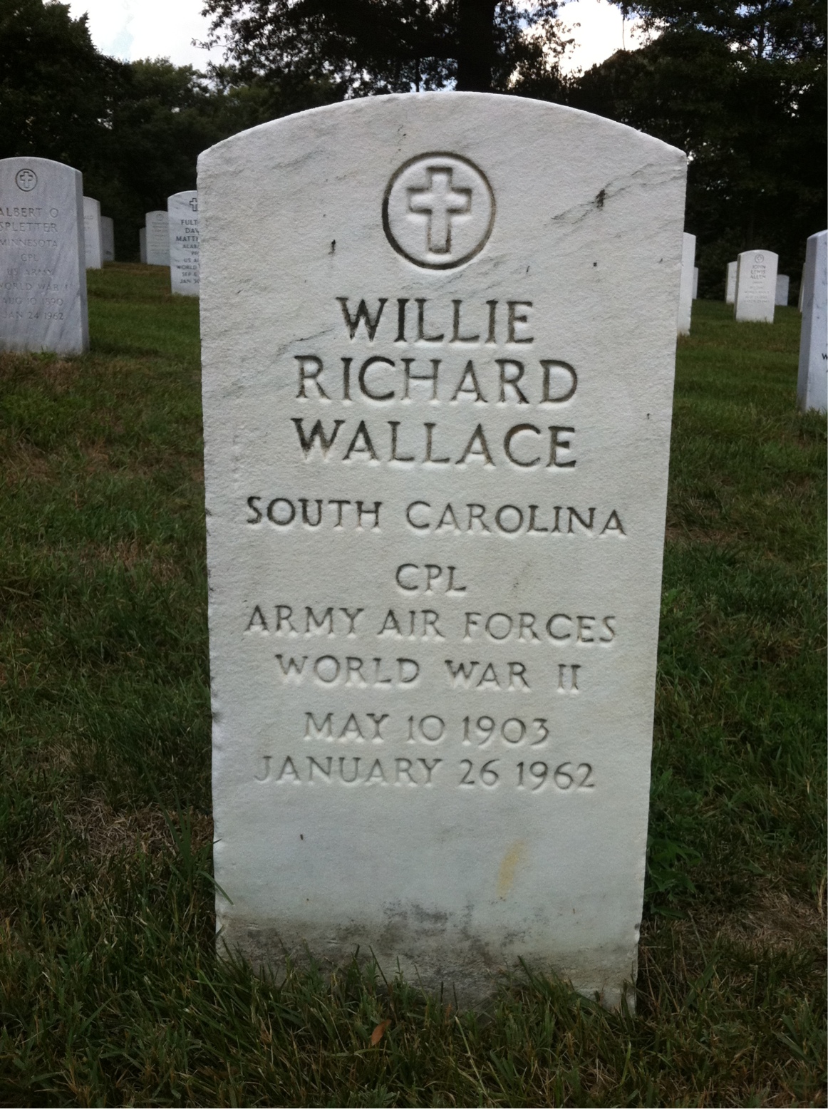Willie B Wallace