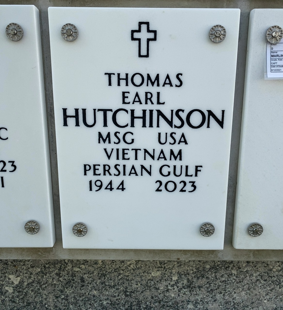 Thomas Earl Hutchinson