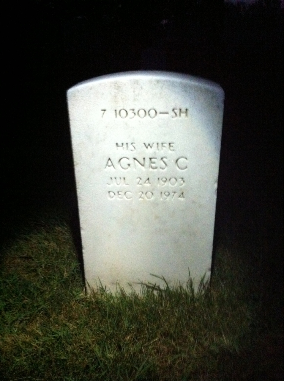 Back of headstone — Agnes Hoy