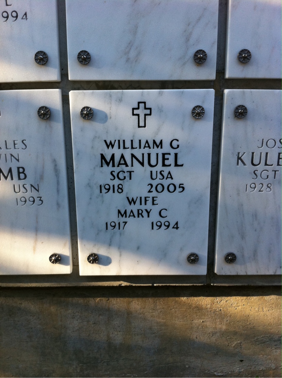 William Manuel