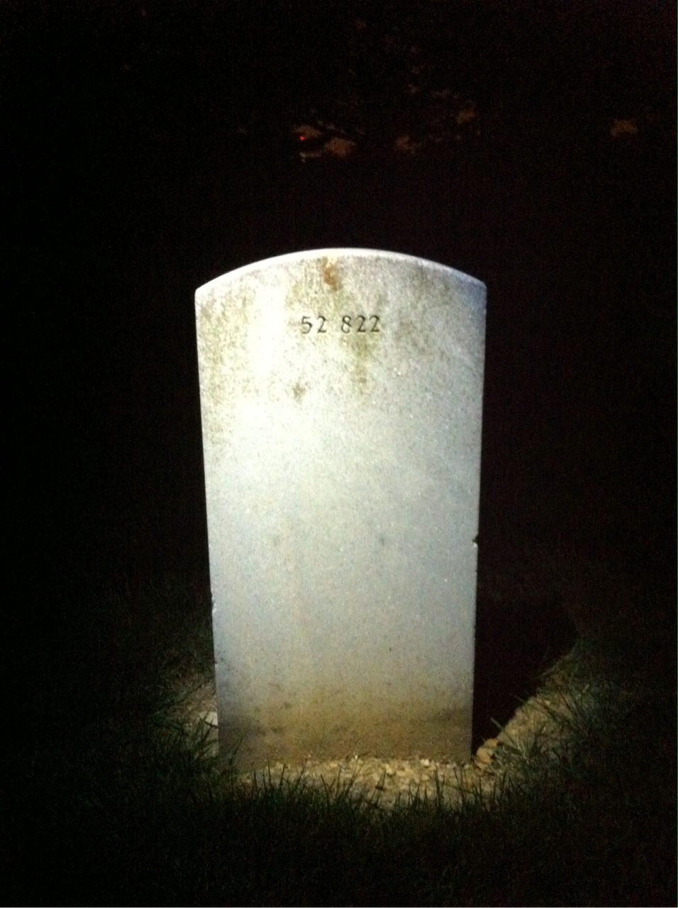 Back of headstone — Vernard Lee Jones