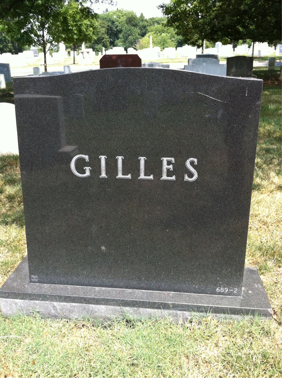 Back of headstone — Donald Gilles