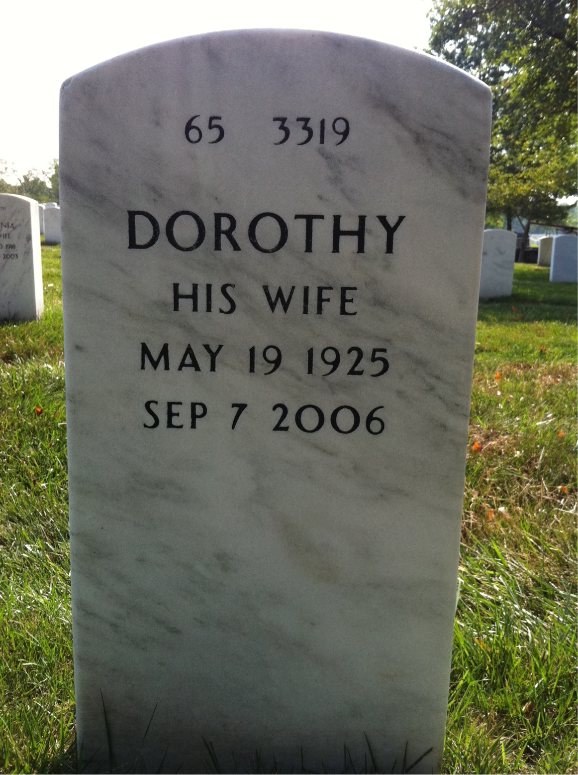 Back of headstone — Lester Heller