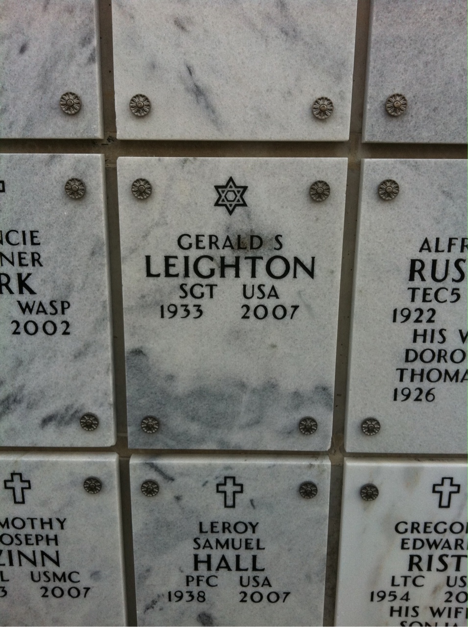 Gerald Leighton