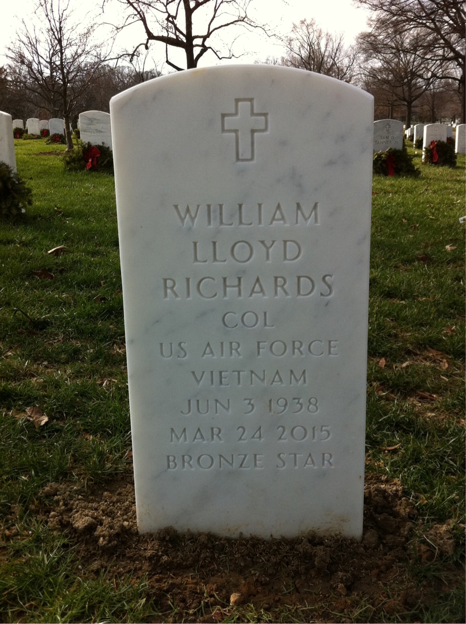William L Richards