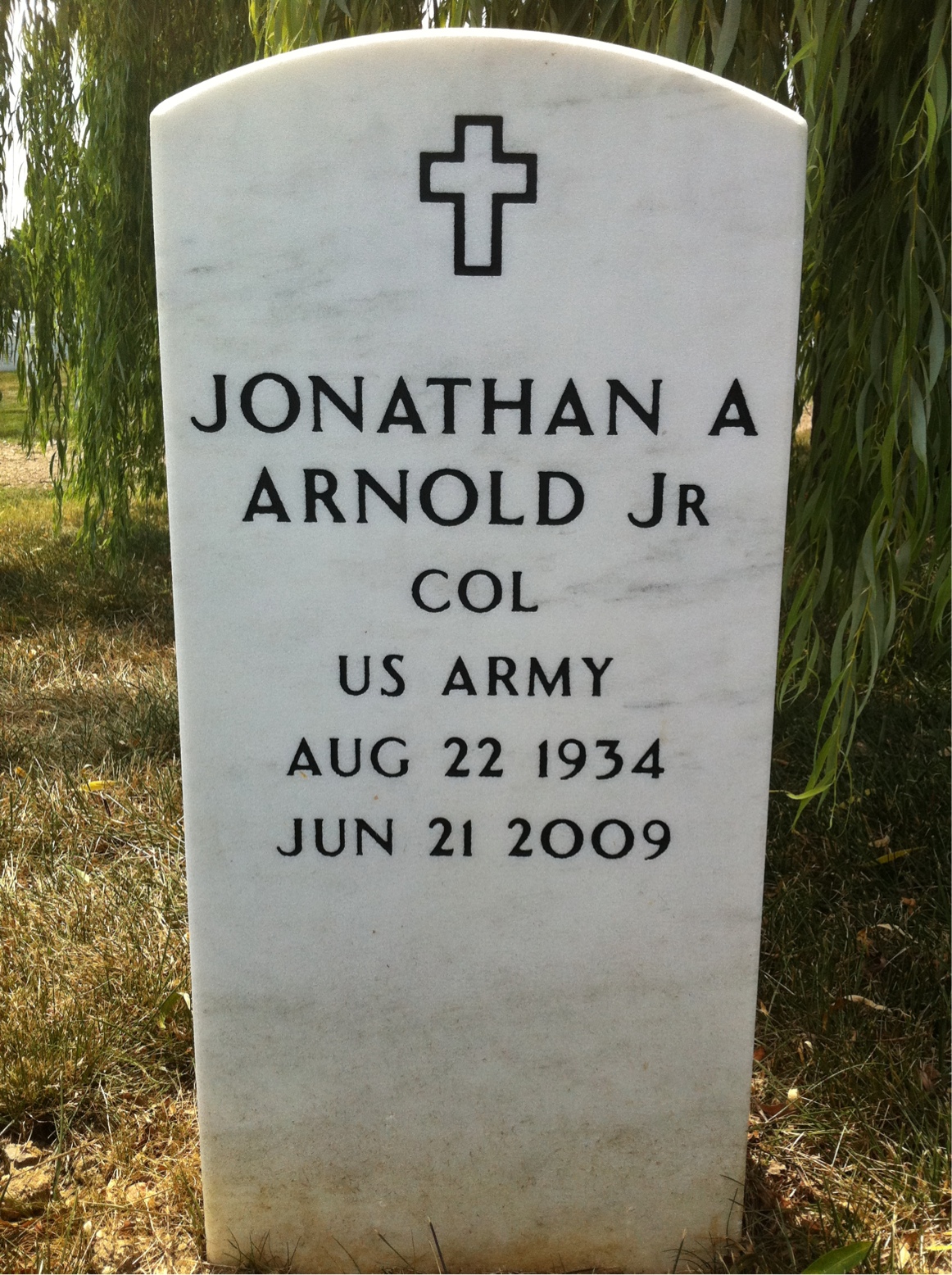 Jonathan Arnold