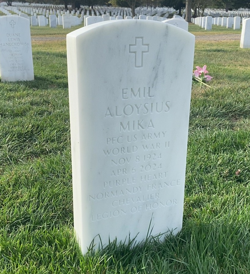 Emil Mika